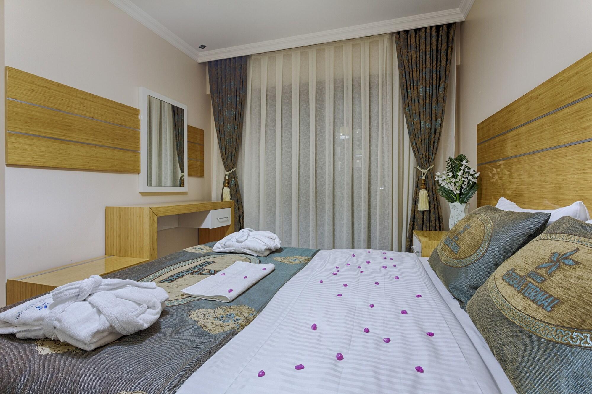 Grand Ozgul Thermal Holiday Village Gazligol Esterno foto