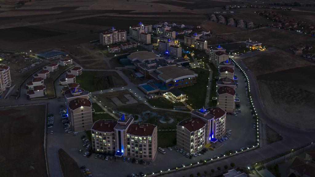Grand Ozgul Thermal Holiday Village Gazligol Esterno foto