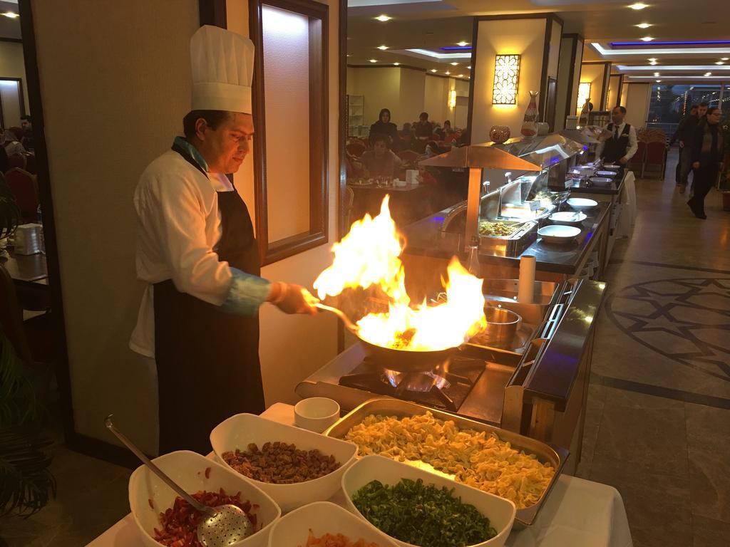 Grand Ozgul Thermal Holiday Village Gazligol Esterno foto
